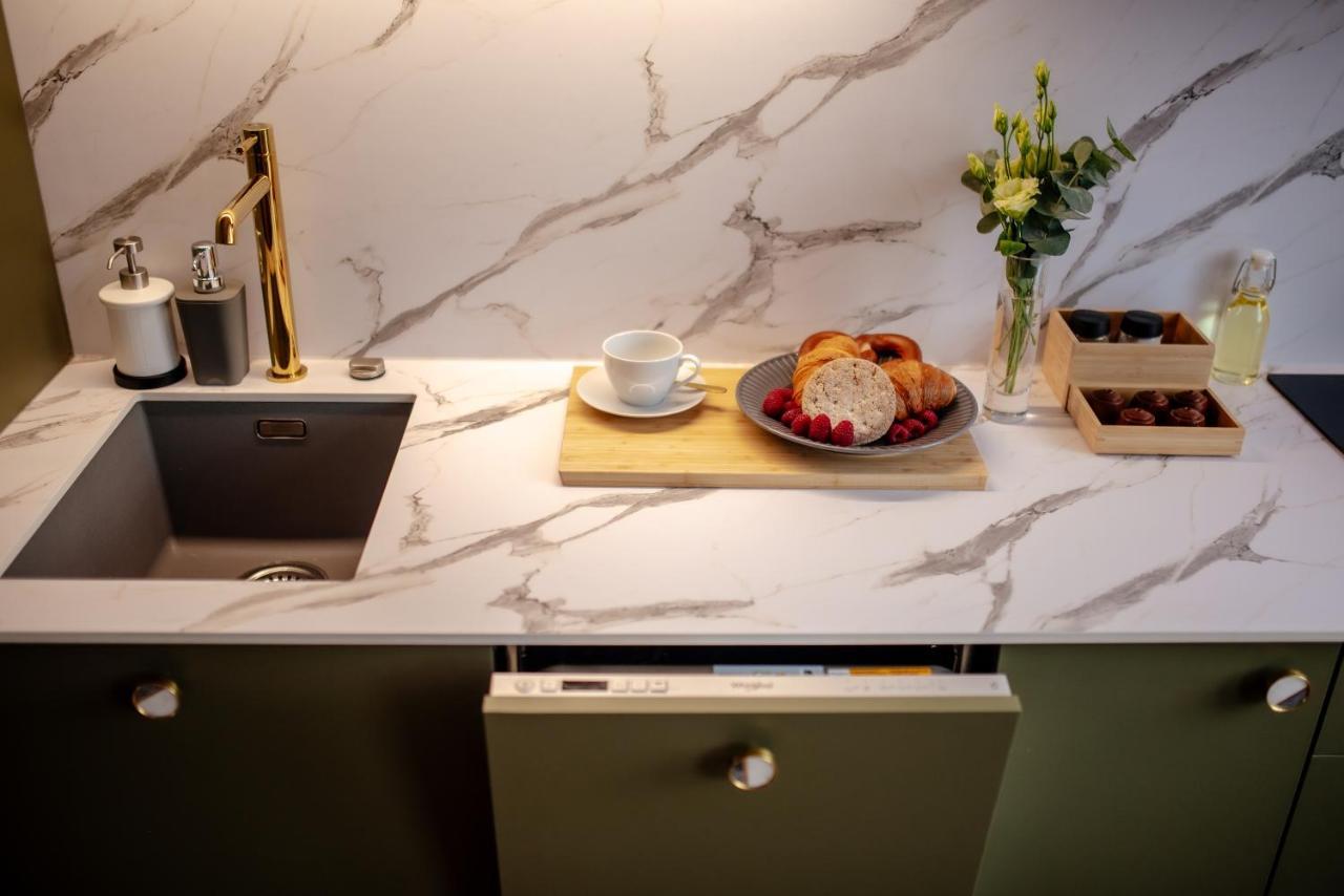 Apartamenty Stare Miasto Zamosc, Prywatny Parking, Winda מראה חיצוני תמונה